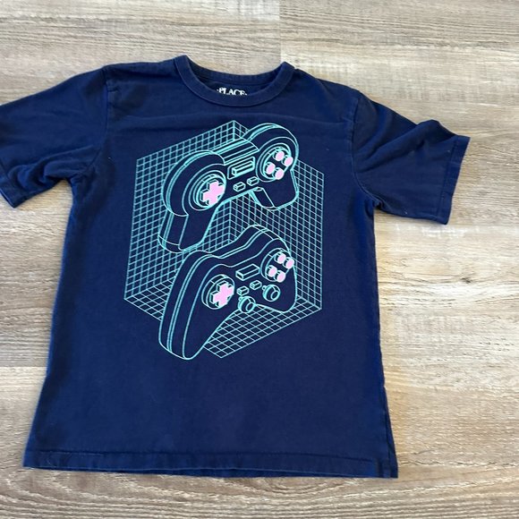 Childrens place gamer tshirt - Picture 1 of 3